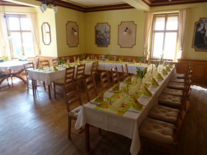 Foto: Zum Schloss L&amp;ouml;pitz